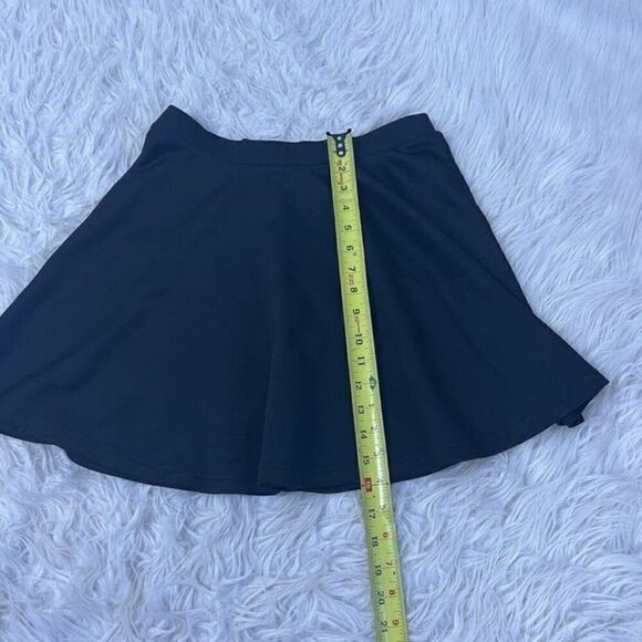 Cotton On Women's Basic Black Stretchy Flared Casual Mini Skater Skirt Medium - Picture 3 of 9
